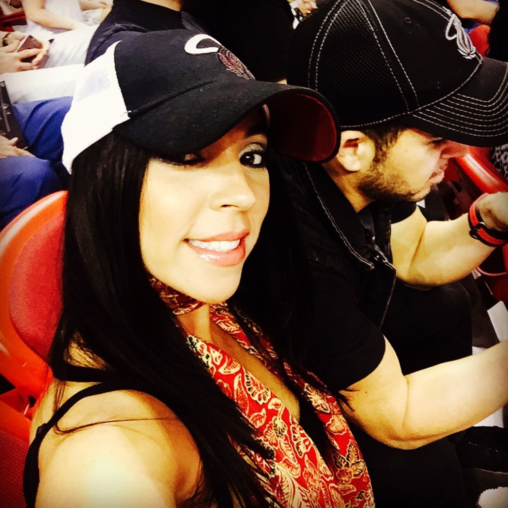 Meet your Posher, Valeria